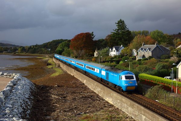 Midland Pullman - The Capital Flyer - travelling to London Euston